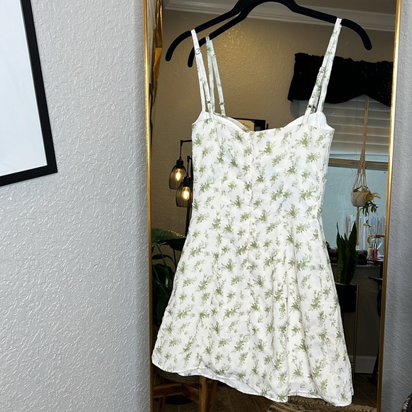 HOUSE OF CB 'Christiana' Garden Print Mini Dress NWOT - Picture 13 of 13